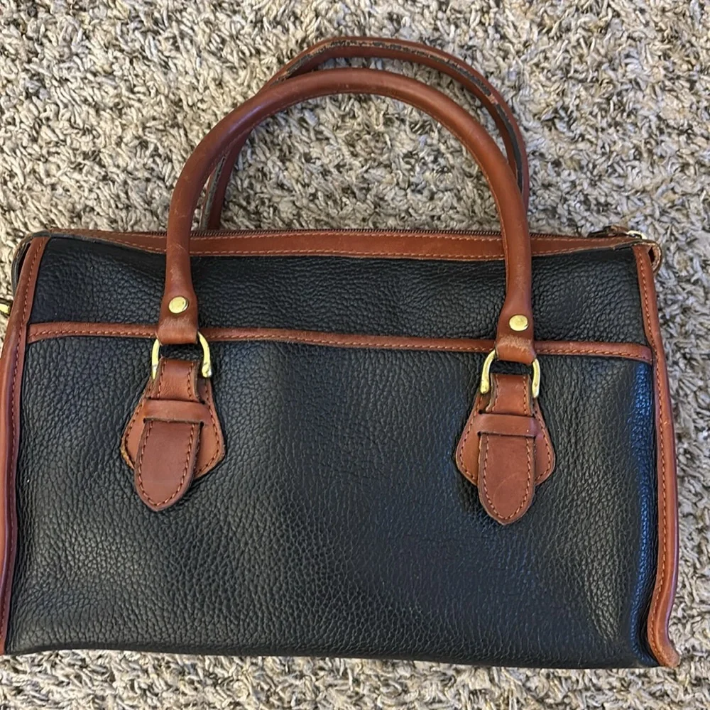 Vintage 80s Liz Claiborne 100% Black‎ & Tan Leather Satchel/Shoulder Bag/Purse